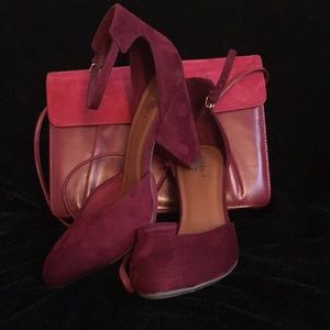 Holiday ox blood shoes Sz 9 and  purse Hong Kong